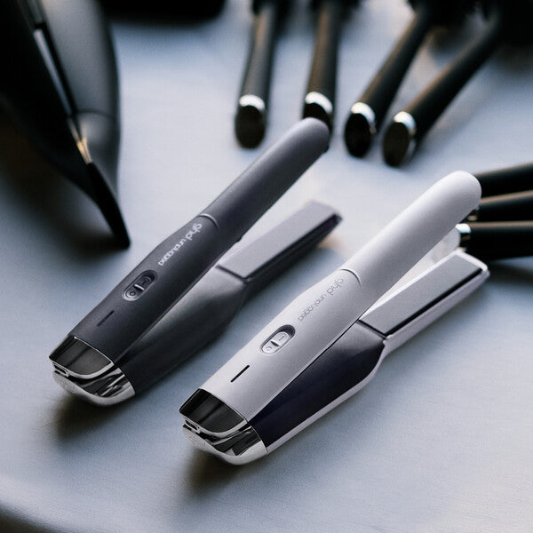 GHD Unplugged™ Black Cordless Styler